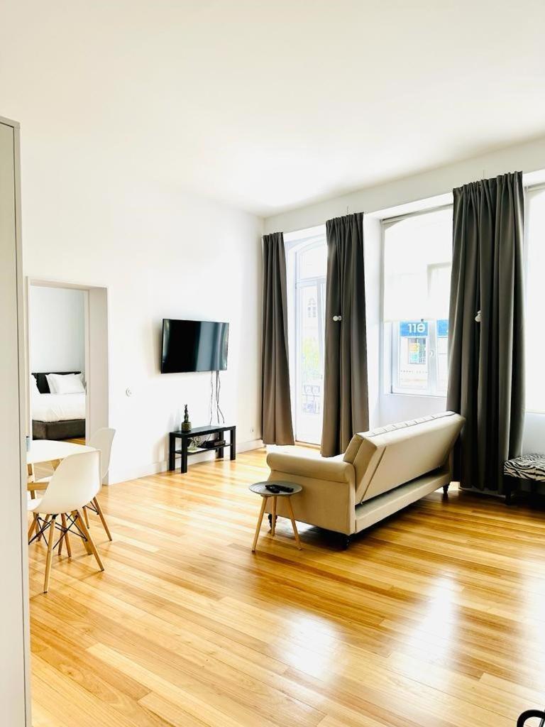 8 Villas Hotel Santo Tirso Bagian luar foto
