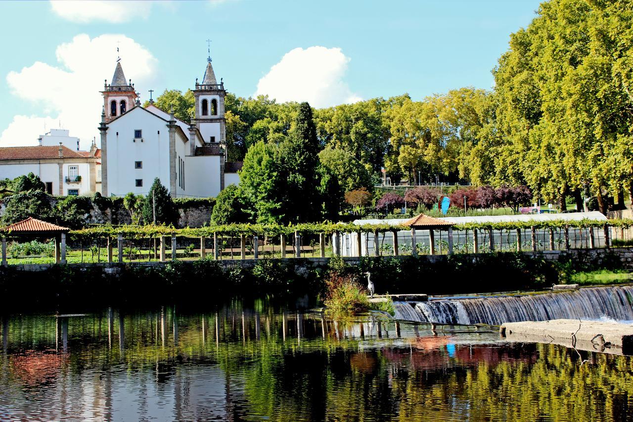 8 Villas Hotel Santo Tirso Bagian luar foto